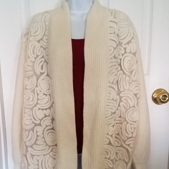 Ivana Trump cream cardigan - Picture 2 of 8